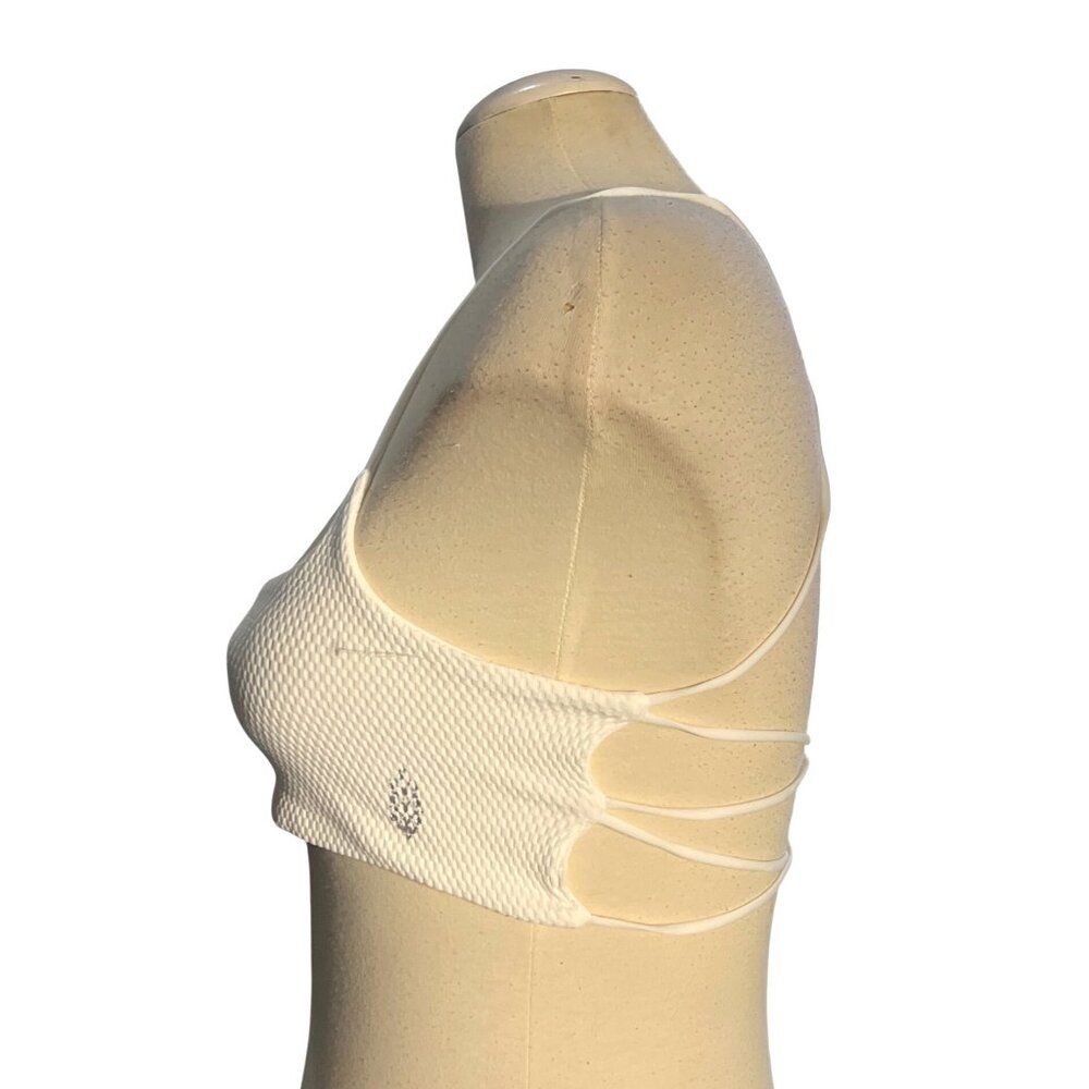 Free People Movement White Shuffle Bra Sz XS/Small White Textured Athletic